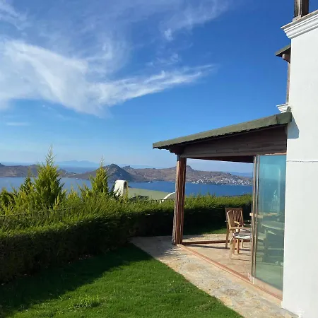 Holiday home Bostanci Blue Water *